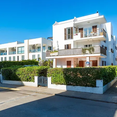 Planeta Mallorca Sea And Mountain Pollenca